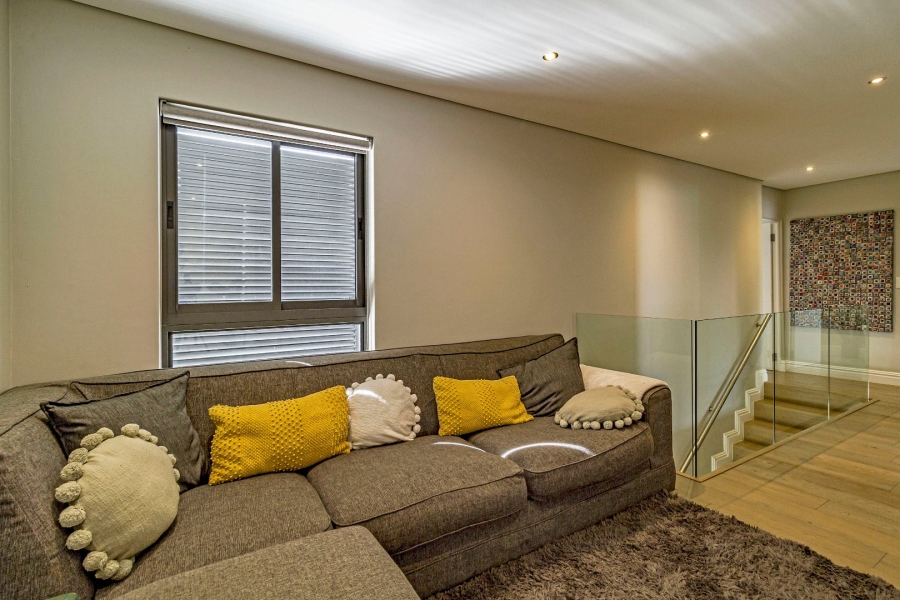 4 Bedroom Property for Sale in Croydon Gardens Estate Western Cape